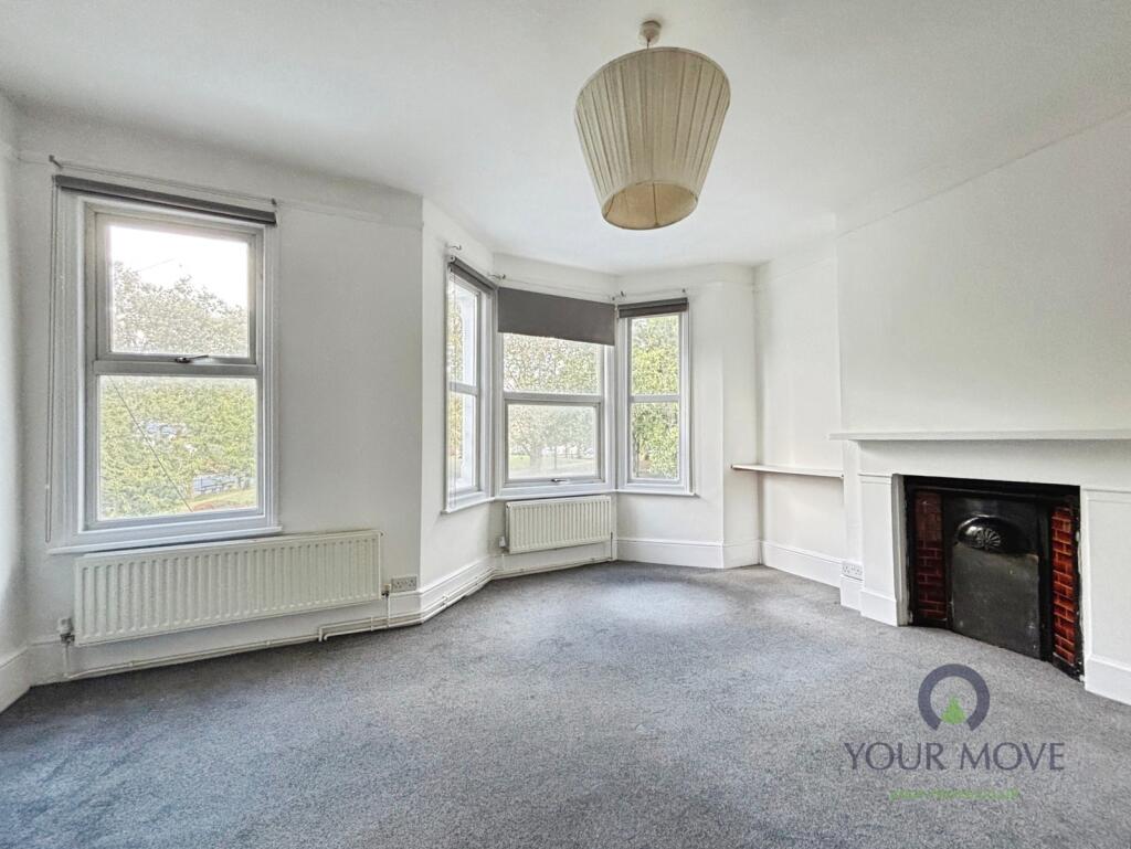 House in London - View 2