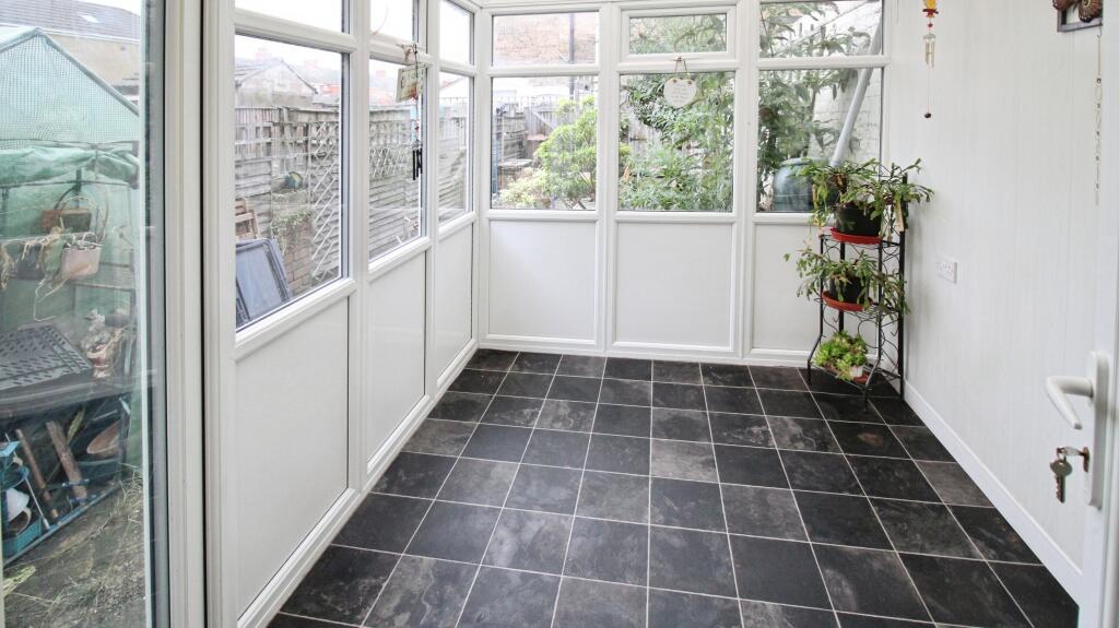 House in Grimsby, Weelsby - View 4