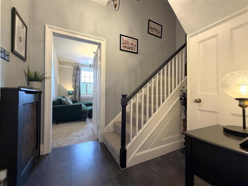 House in Newark and Sherwood, Newark - More