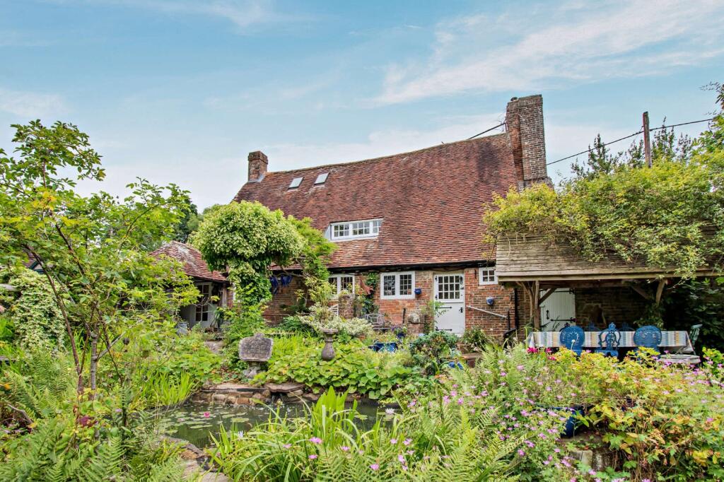 Main image of property: Rushlake Green, Heathfield, East Sussex