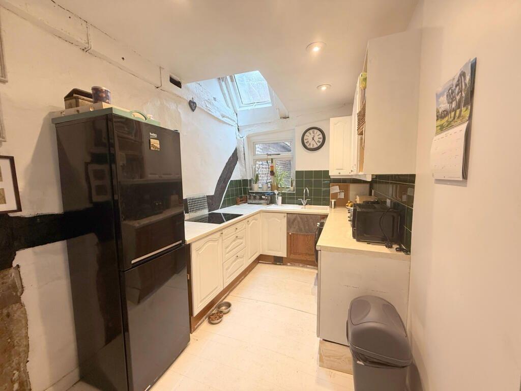 Apartment in Gloucester - More