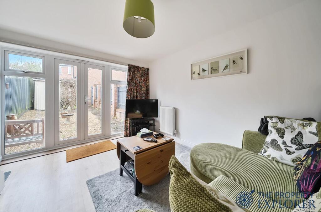 Englefield Way, Basingstoke, RG24 photo 4