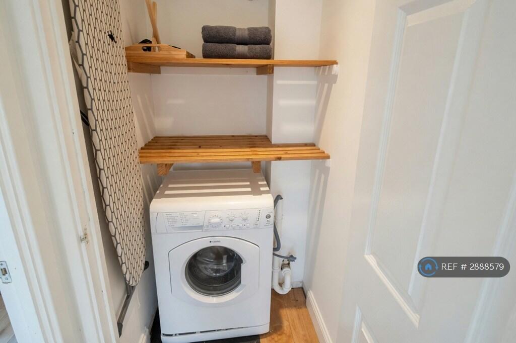 2 bedroom terraced house for rent