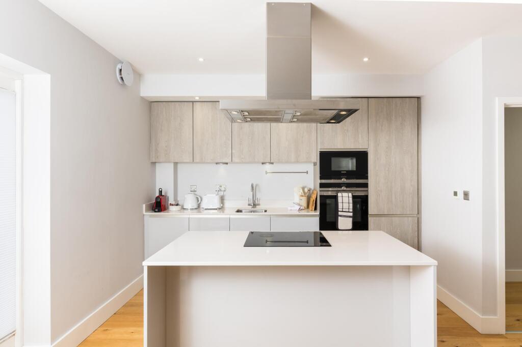 Apartment in Coventry - View 4