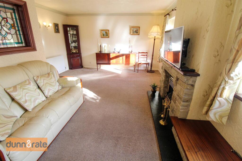 Hillberry Close, Eaton Park, Stoke-On-Trent photo 3