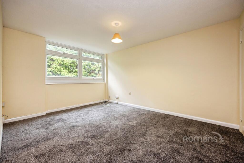 Apartment in Guildford - More