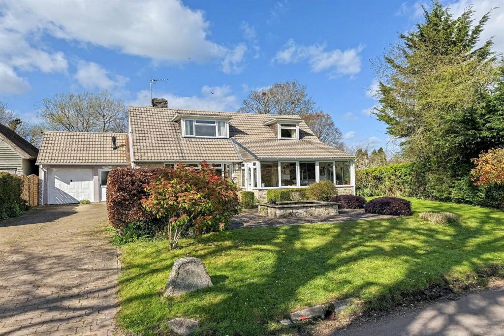 Main image of property: Tarrant Monkton