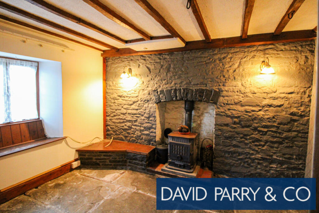 6 Ffrydd Road KNIGHTON LD7 1DB photo 2