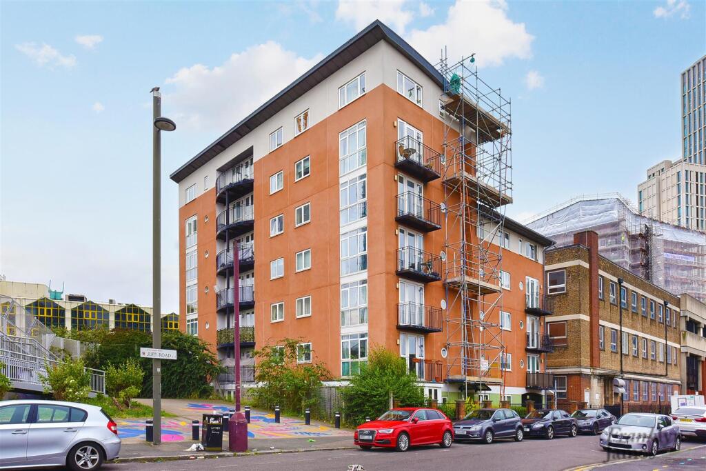 Property photo 8