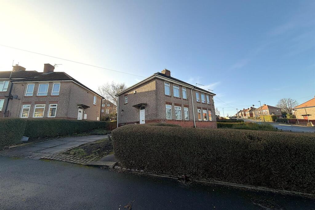 Main image of property: Fishponds Road West, Sheffield