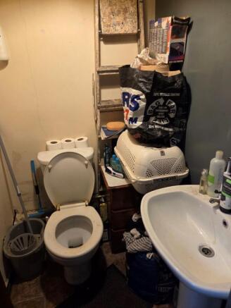 Flat 1