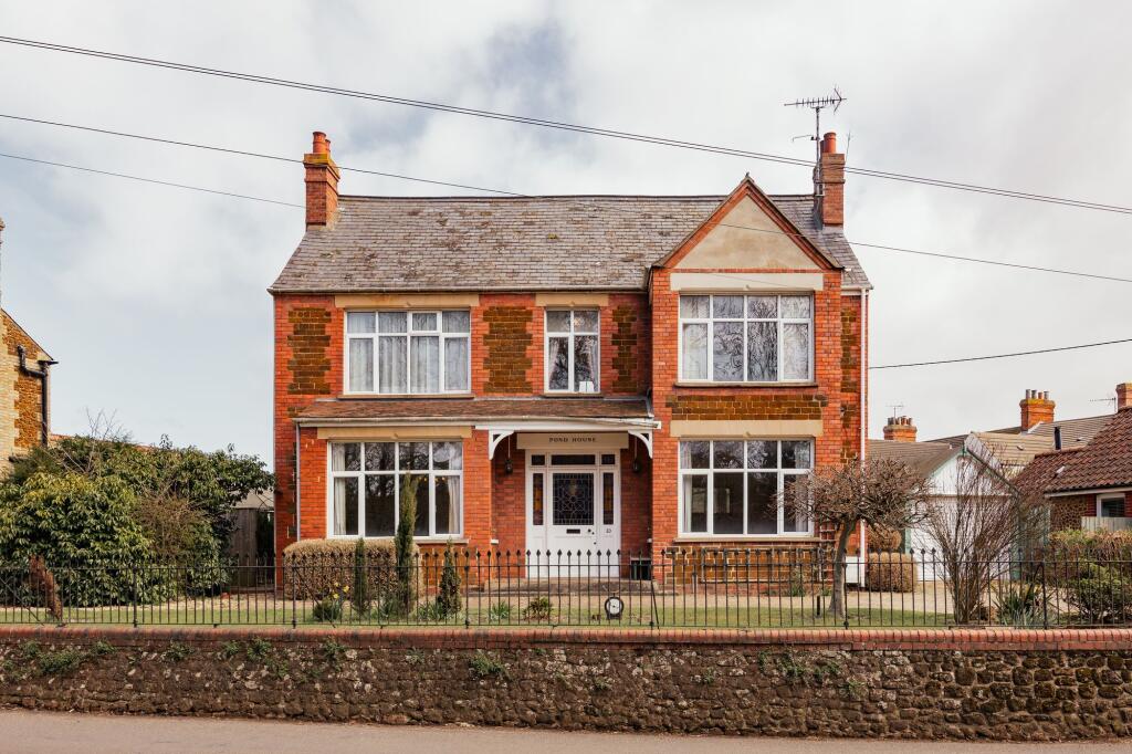 Main image of property: Heacham