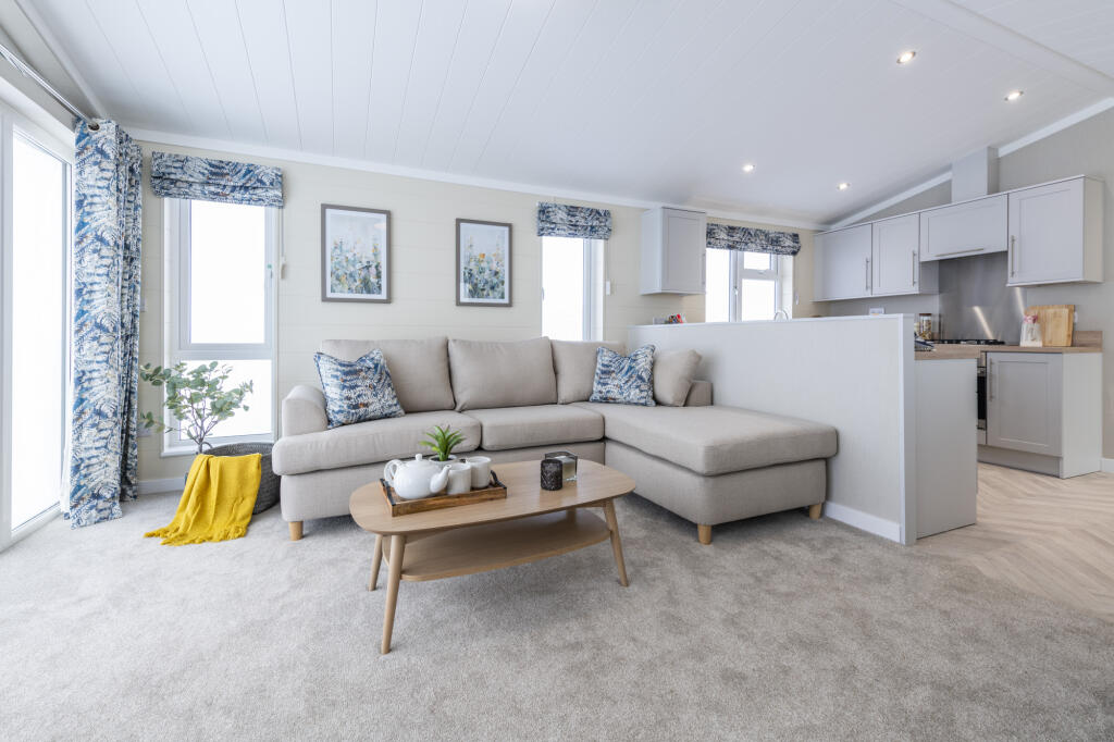 House in East Hertfordshire, Much Hadham - View 5