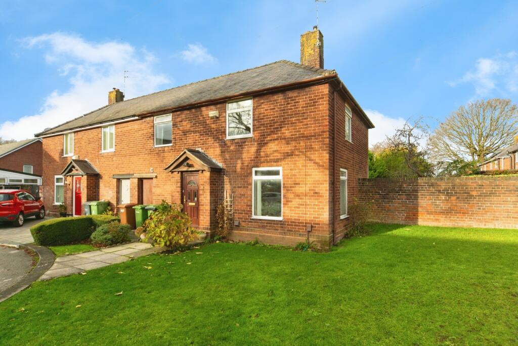 Main image of property: Chestnut Grove, Bromborough, Wirral, Merseyside, CH62