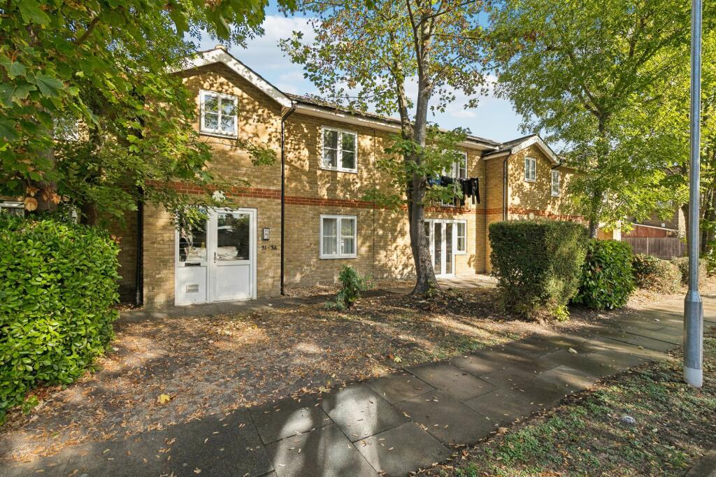 Main image of property: Laburnum Close, Cheshunt, EN8