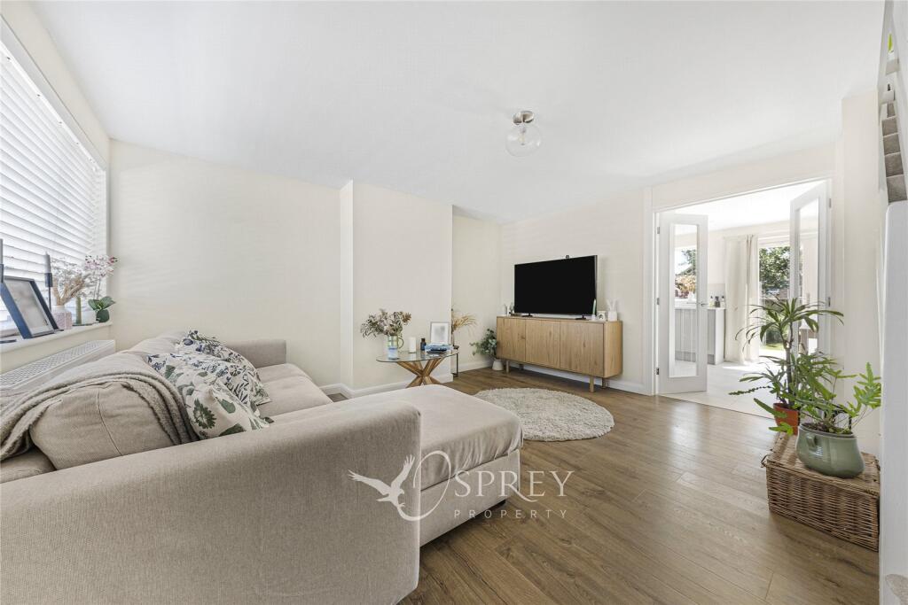 Grange Drive, Melton Mowbray, Leicestershire photo 2