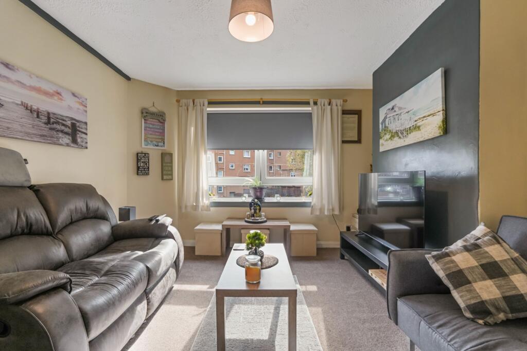 Apartment in Greenock, Central - View 4