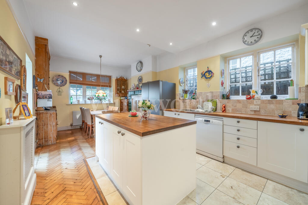 House in London, Childs Hill, Golders Green - View 3