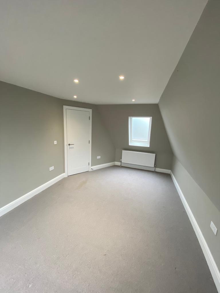 Apartment in London - View 2