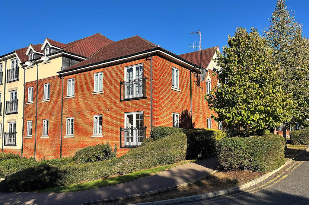 Main image of property: Elderflower House, Whinbush Road, Hitchin, SG5
