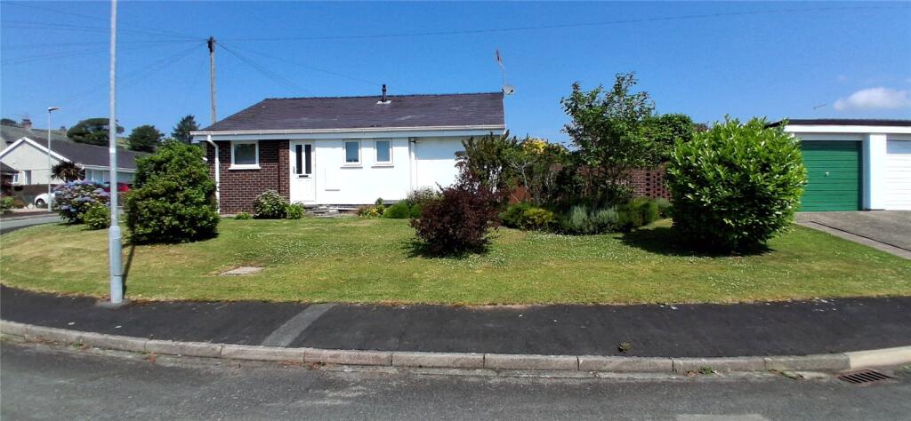 Main image of property: Bryn Tyddyn, Pentrefelin, Criccieth, Gwynedd, LL52