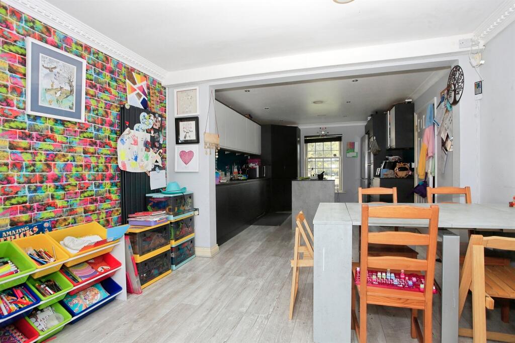 House in Peterborough, Bretton - View 4