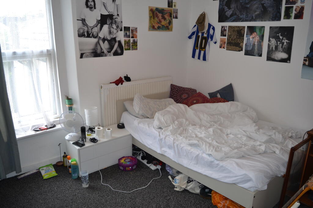 4 bedroom terraced house for rent