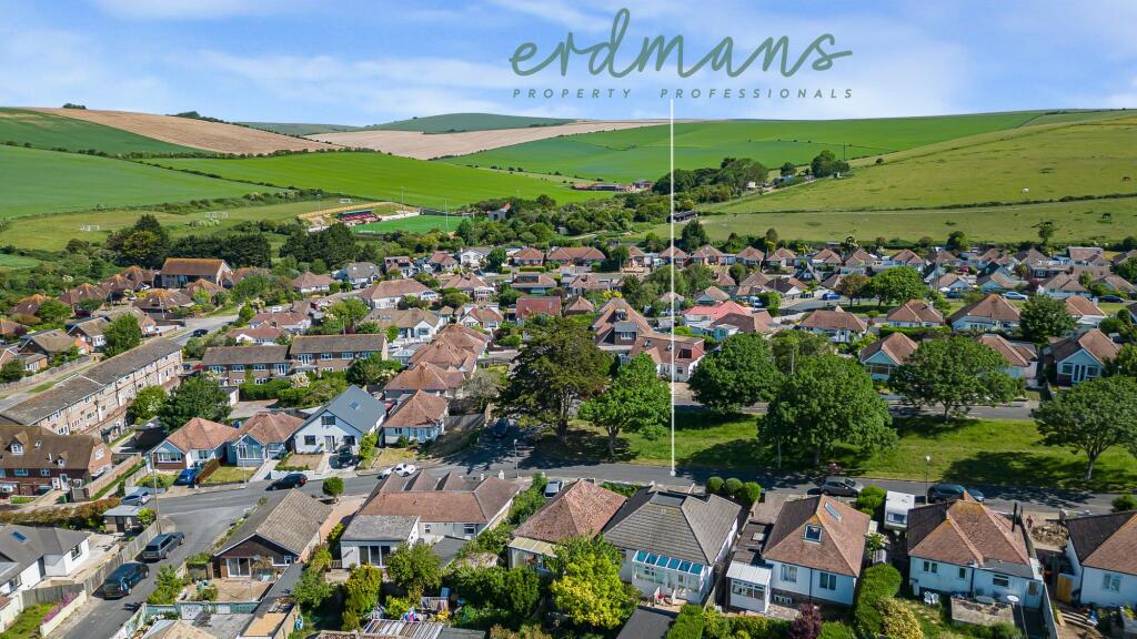 Stanmer Avenue, Saltdean, BN2 - View 3