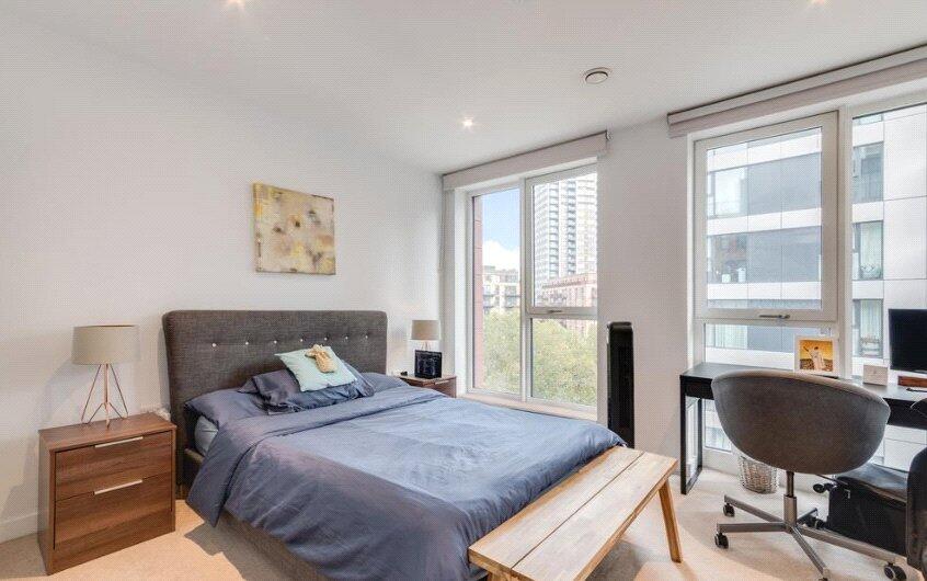 Apartment in London - View 5