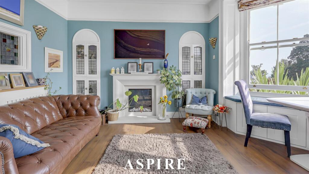 Apartment in Southend-on-Sea, Prittlewell - More