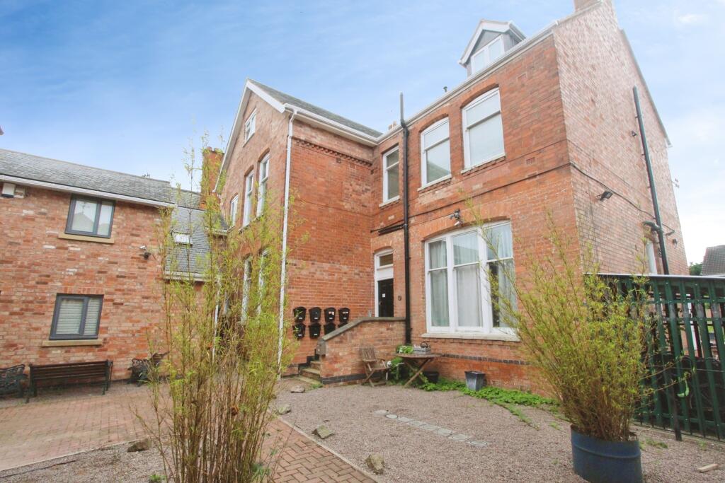 Main image of property: Clarendon Park Road, Clarendon Park, Leicester, LE2
