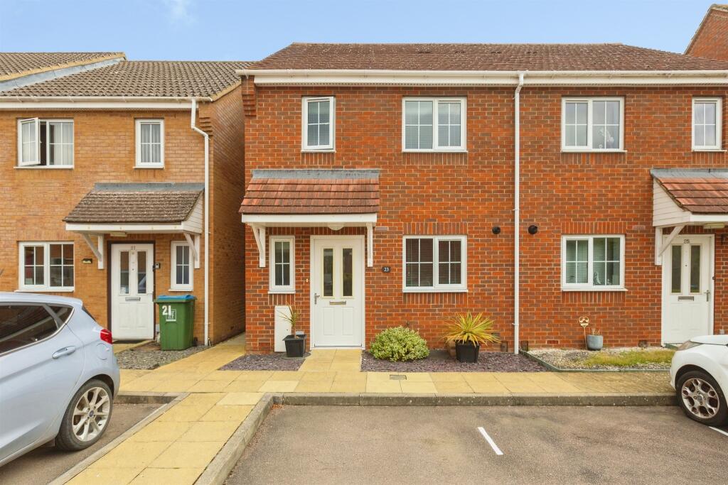 Main image of property: Whitechurch Close, Stone, Aylesbury