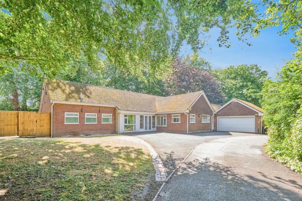 Main image of property: Stowe Hill Gardens, Lichfield, Staffordshire, WS13