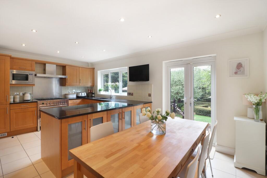 House in Tonbridge - View 4
