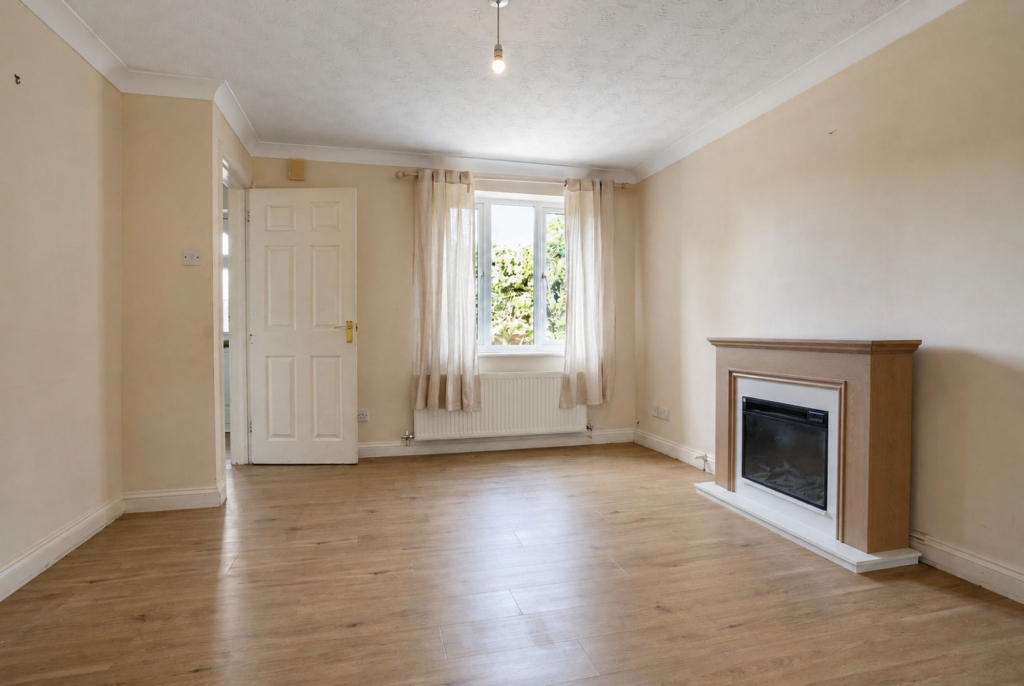 House in Leicester - More