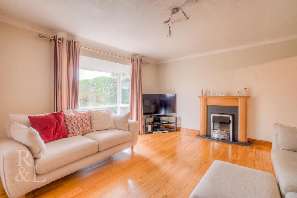 House in Rushcliffe, Nottinghamshire - View 3