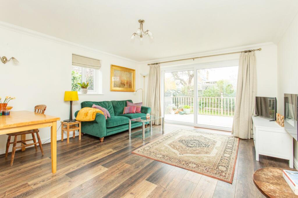 House in Whitstable, Lower Island - View 2