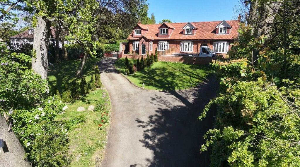 Main image of property: Park View, Darlington Lane, Stockton-On-Tees, TS19 8BB
