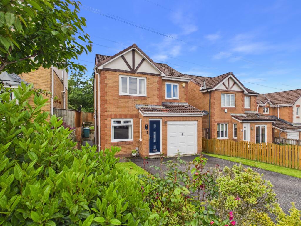 Main image of property: Dalbeattie Braes, Chapelhall, Airdrie