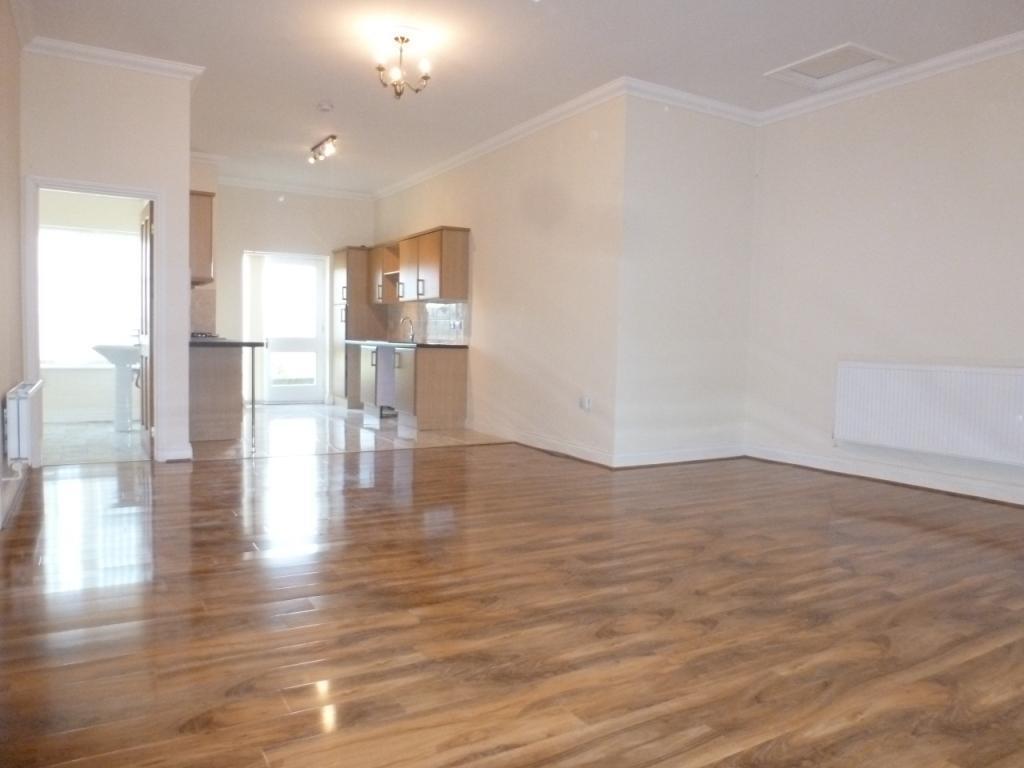 House in Lincoln - View 4