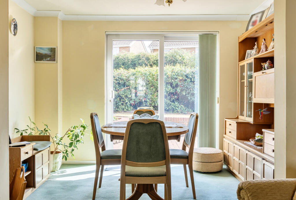 House in Bristol, Bradley Stoke - View 4
