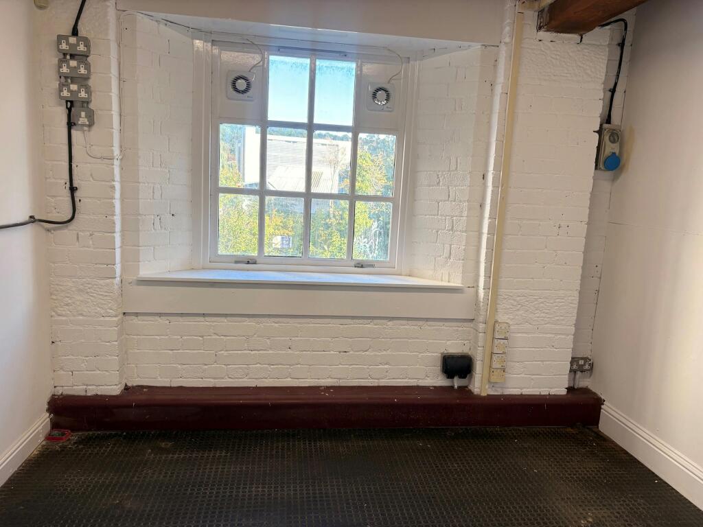 Image 5.jpg