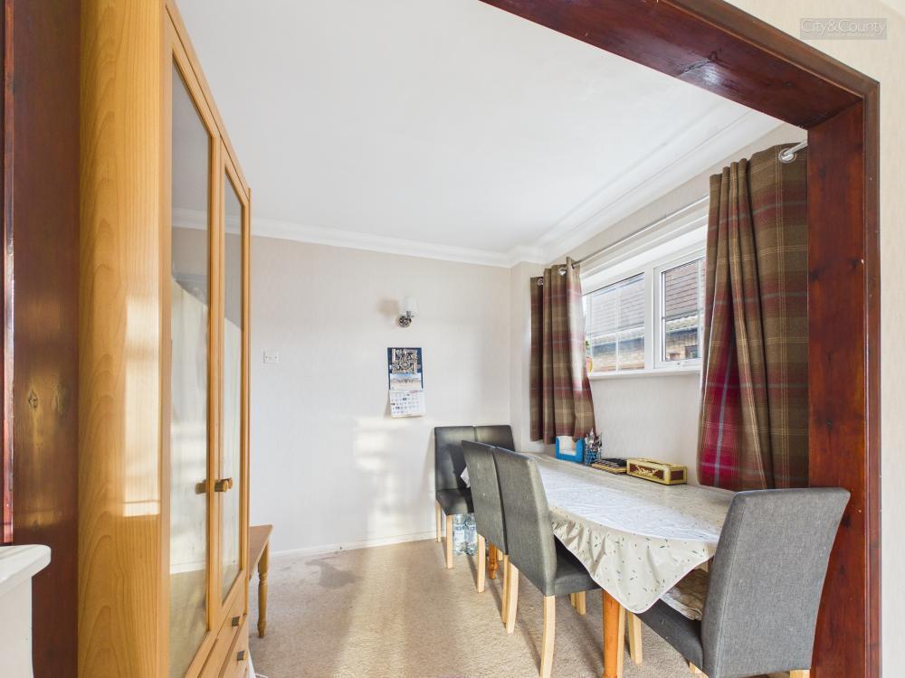 House in Peterborough, North Bretton, Fulbridge - View 5