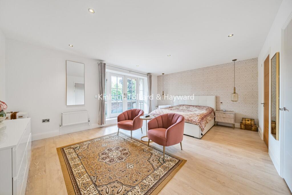Main image of property: Bickley Park Road, Bromley, BR1