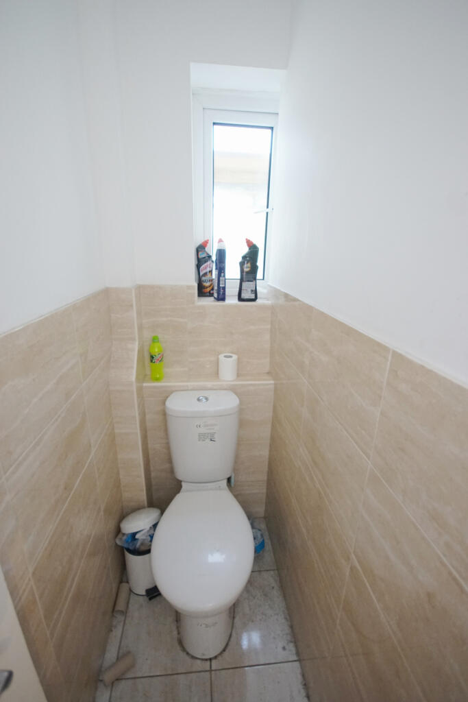 3 bedroom maisonette for rent