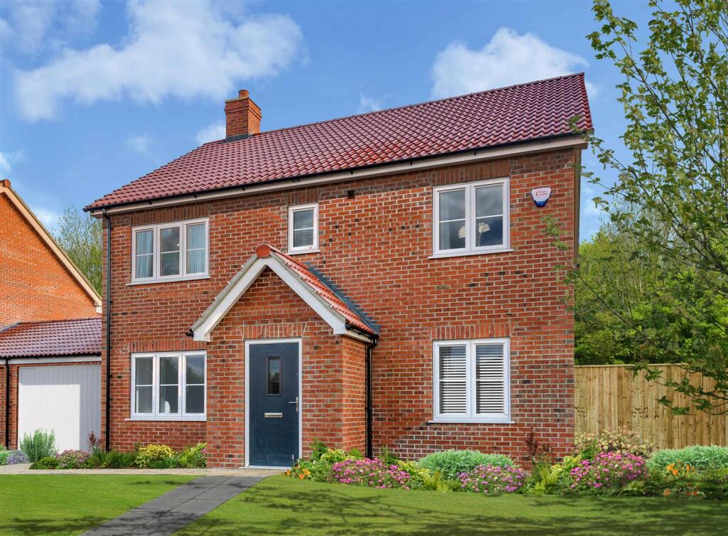 4-bed detached on Plot 16, 29 Georges Crescent, North Thoresby, £374,950