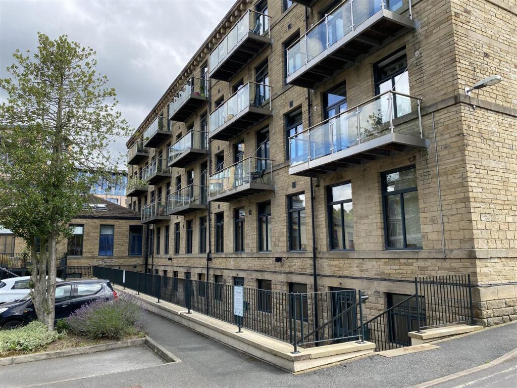 Main image of property: Salts Mill Road, Shipley