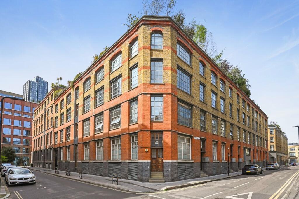 Main image of property: 5A Underwood Street, Old Street, N1 7LY