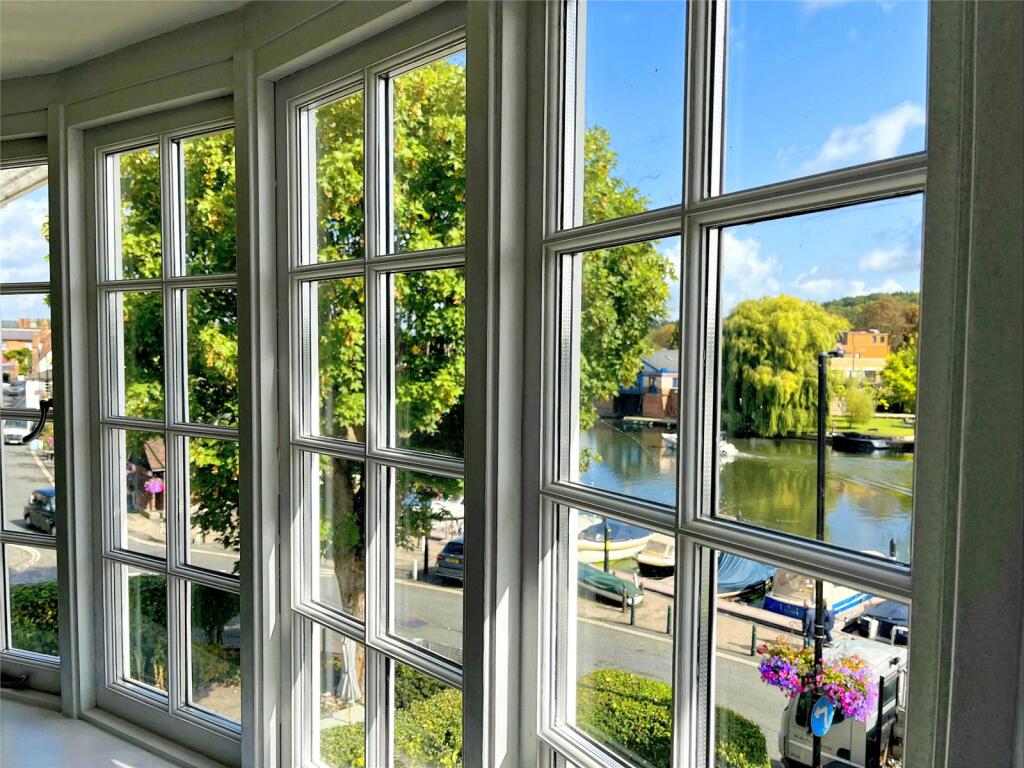 Apartment in South Oxfordshire, Henley-on-Thames - View 4