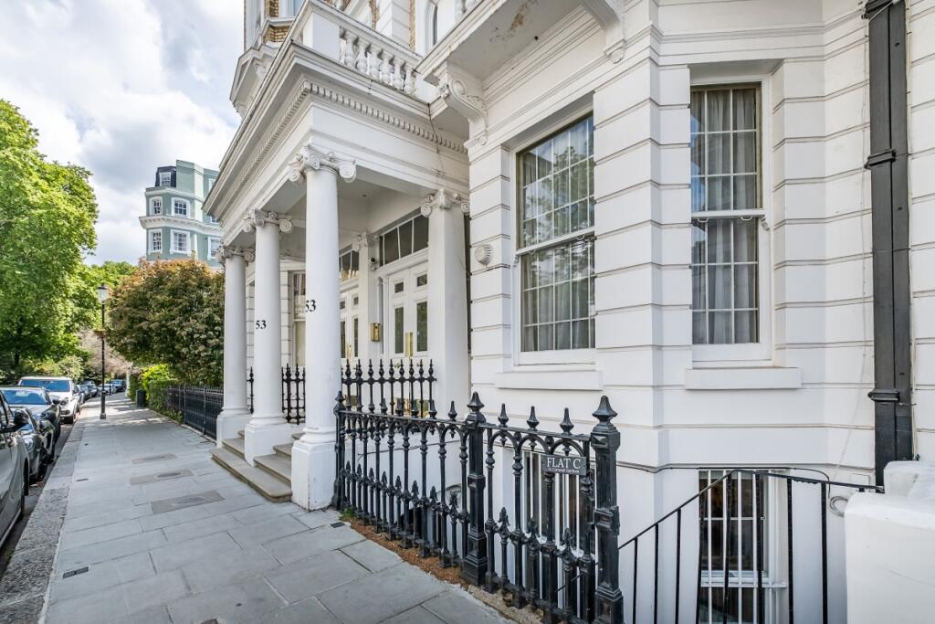 Apartment in London - View 4